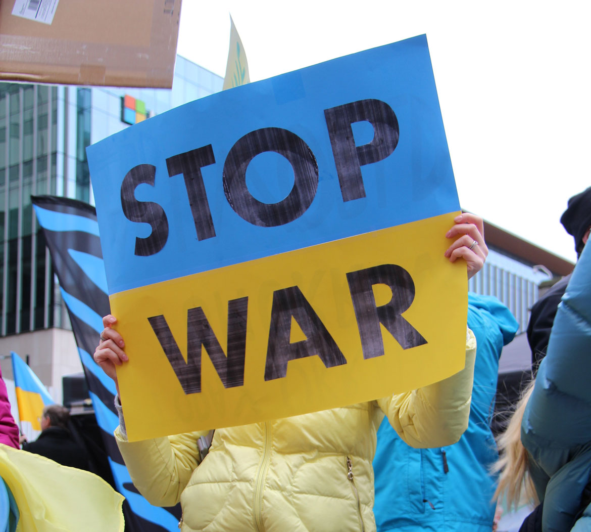 Dos anys de guerra entre Rússia i Ucraïna: actualitzem el prestatge virtual sobre el conflicte